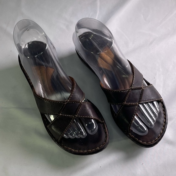 Born Shoes - Born Women's Brown Wedge Slip On Sandals